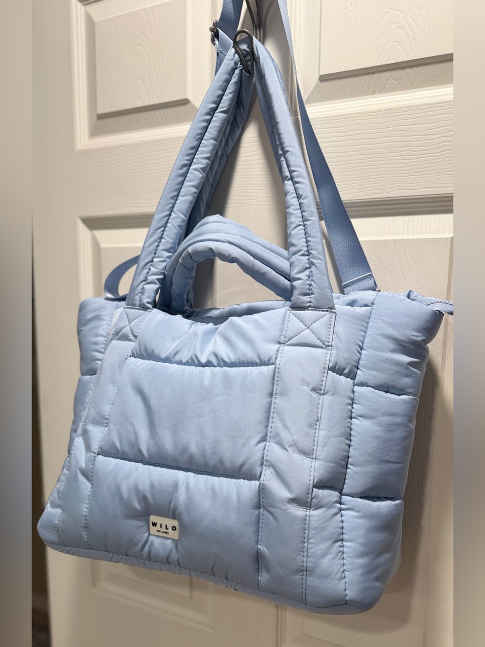 WILO The Label Light Blue Quilted Puffer Tote Bag Large Travel Gym Shoulder Bag - Picture 6 of 14